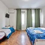 Cozy Miranese Venice 아파트
